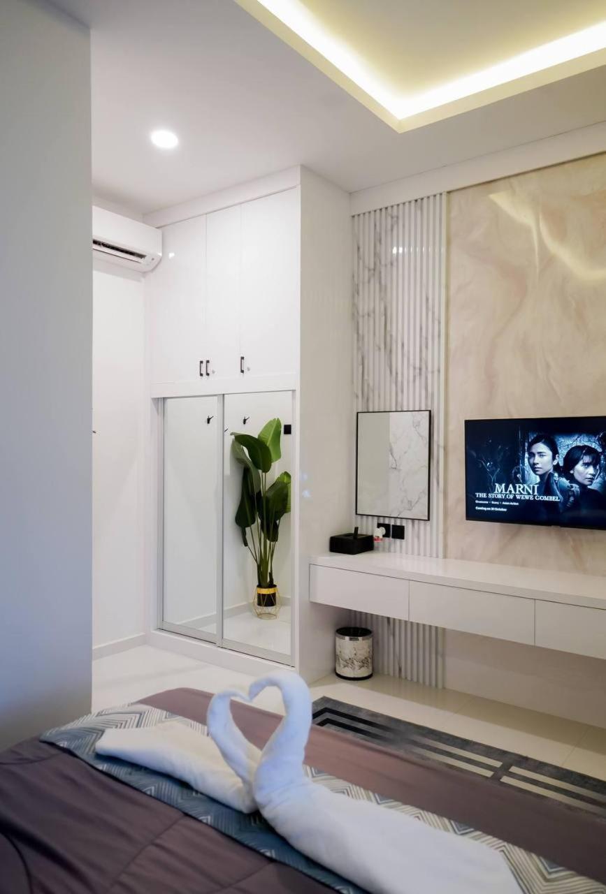 Auranad Tinyhouse Bandar Tanah Merah Wifi Netflix Exterior foto