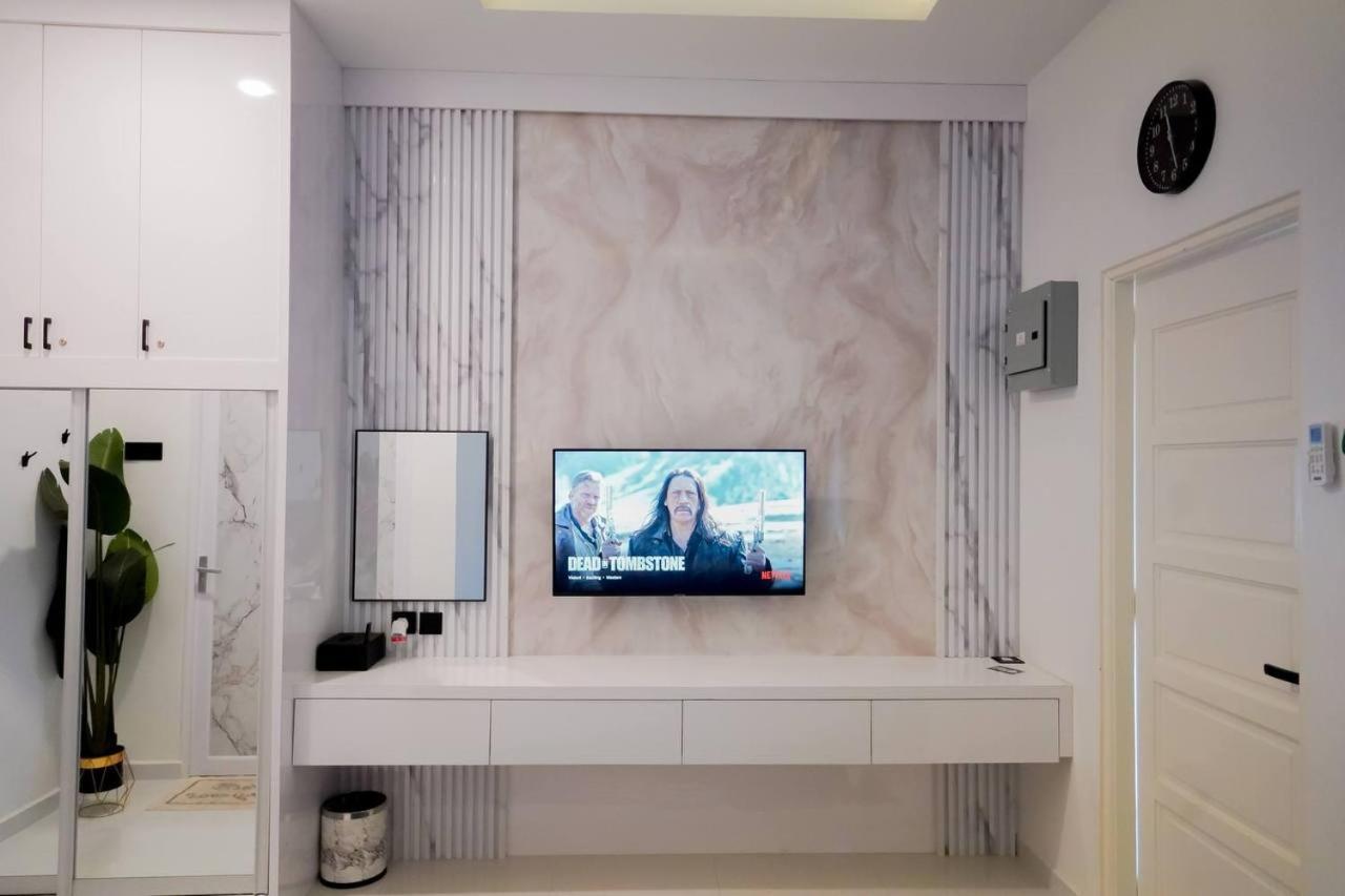 Auranad Tinyhouse Bandar Tanah Merah Wifi Netflix Exterior foto